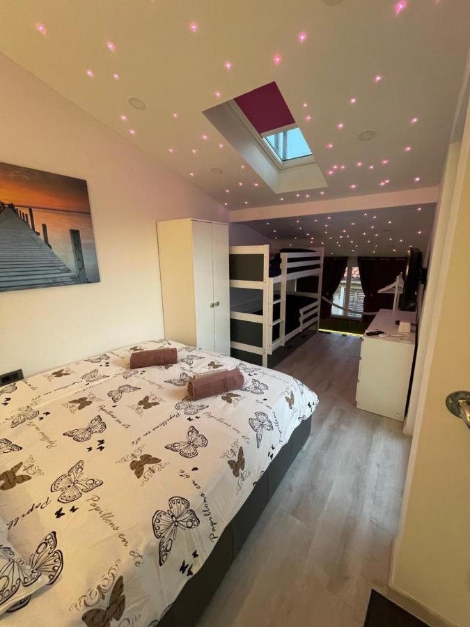Star Apartment Πιράν Εξωτερικό φωτογραφία