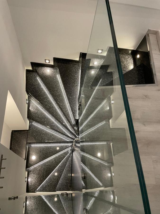 Star Apartment Πιράν Εξωτερικό φωτογραφία
